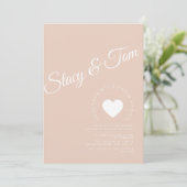 Minimalistisches Herz Erde Tones Terracotta Einladung (Stehend Vorderseite)