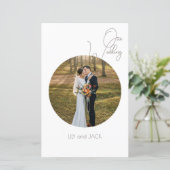 Minimalistisches Hochzeitsprogramm für das Round F (Stehend Vorderseite)