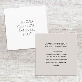 Minimalistisches Logo, leicht grau Quadratische Visitenkarte