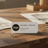 Minimalistisches Logo Namensschild