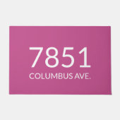 Minimalistisches Maulbeerpink und Weiß Fußmatte (Vorderseite)