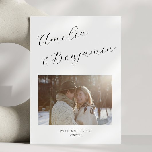 Minimalistisches modernes Foto für elegante Script Save The Date