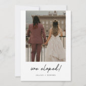 Minimalistisches, modernes Skript-Foto Hochzeitsfe Ankündigung (Vorderseite)