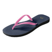 Minimalistisches Monogram Navy Blue Gold Stilvoll Badesandalen (Schrägansicht)