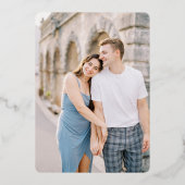 Minimalistisches Monogramm Elegantes Foto Feierlic Folieneinladung (Rückseite)