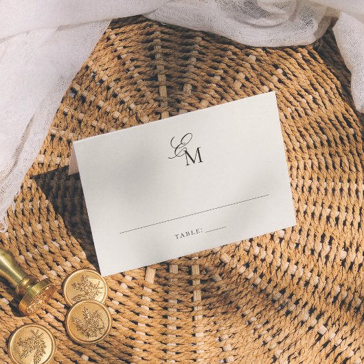 Minimalistisches Monogramm Elfenbein Editoriale Ho Platzkarte