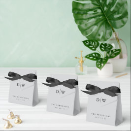 Minimalistisches Monogramm-Hochzeitskerze Geschenkschachtel