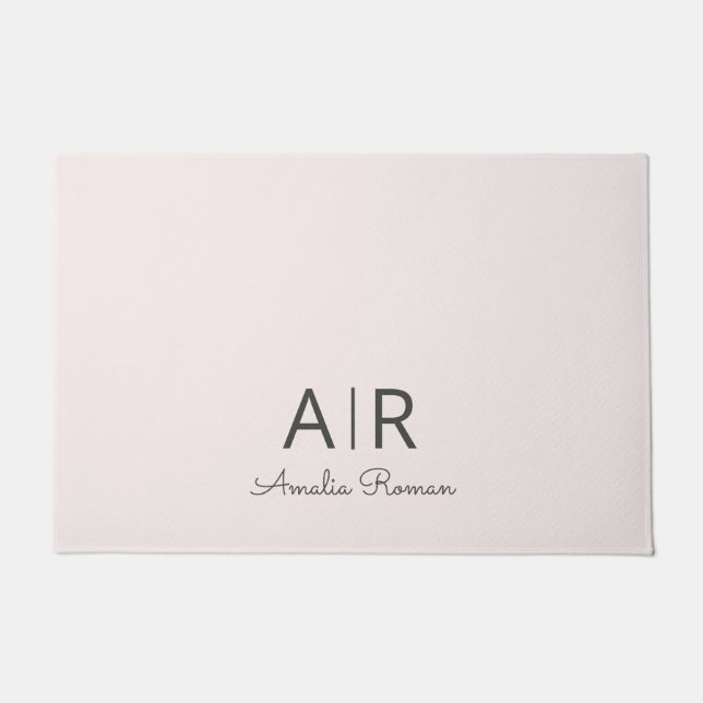 Minimalistisches Monogramm Initial- und Namenspate Fußmatte (Vorderseite)