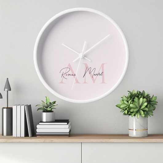 Minimalistisches Monogramm Initial- und Namenspate Uhr