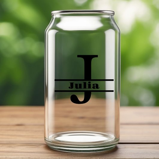 Minimalistisches Monogramm mit Buchstabe J und ind Dosenglas