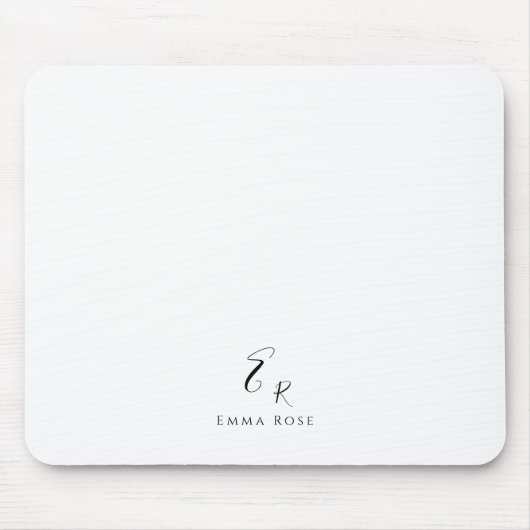 Minimalistisches Monogramm Name Elegant Weiß Mousepad (Vorne)