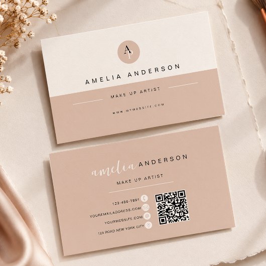 Minimalistisches Monogramm Neutrales Beige QR-Code Visitenkarte
