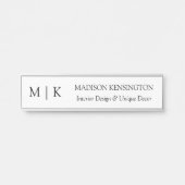 Minimalistisches Monogramm oder Logo hinzufügen Türschild (Vorderseite )