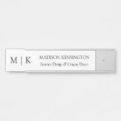 Minimalistisches Monogramm oder Logo hinzufügen Türschild (Vorderseite )