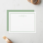 Minimalistisches Monogramm "Sage Green" Zwei Grenz Mitteilungskarte (Vorderseite/Rückseite Beispiel)