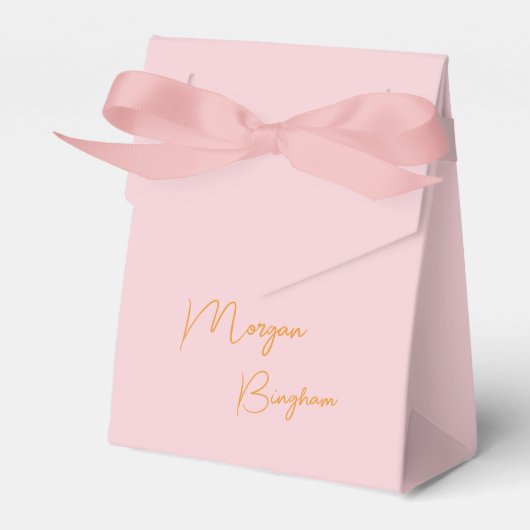 Minimalistisches Monogrammskript rosa Geschenkschachtel (Vorderseite)