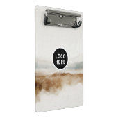 Minimalistisches natürliches Wasserfarbmuster Abst Mini Klemmbrett (Schrägansicht)