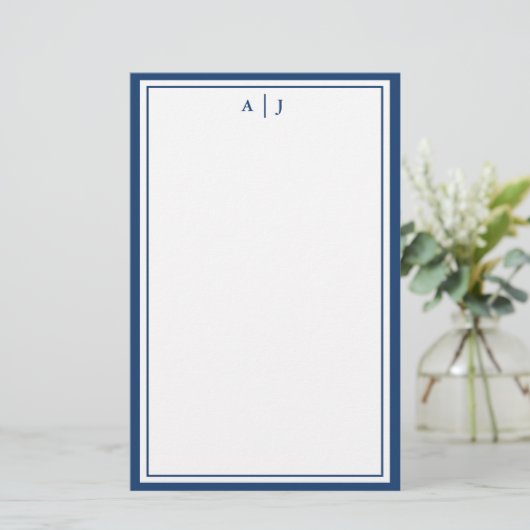 Minimalistisches Navy-Two-Border-Monogramm Briefpapier (Stehend Vorderseite)
