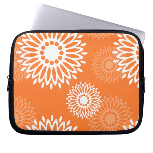 Minimalistisches Orange Mandala Geometrisches Must Laptopschutzhülle (Vorderseite)
