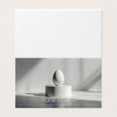 Minimalistisches Osterei auf modernem Podest (Außenseite Aufgefaltet)
