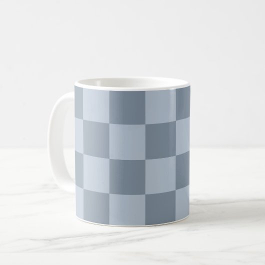 Minimalistisches Puderblau-Schachbrettmuster Kaffeetasse (Vorderseite Links)