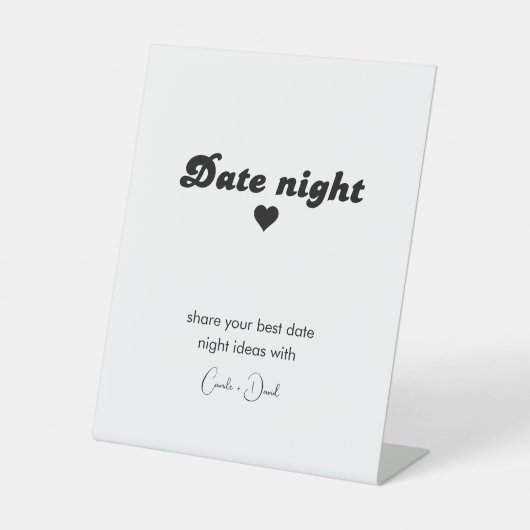 Minimalistisches Retro Datum Nachttischlange Unter Sockelschild (Vorderseite)