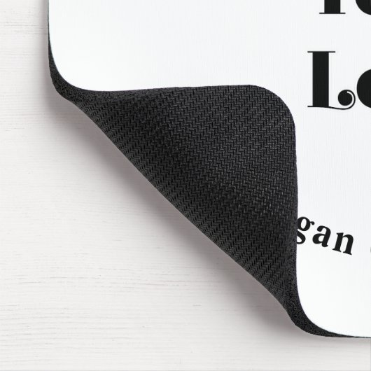 Minimalistisches Retro-Modern-Template für Ihr Log Mousepad (Ecke)