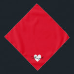 Minimalistisches rotes Herz ・ Name zur Personalisi Halstuch<br><div class="desc">Ein einfaches rotes Herz mit der schönen Meddon Typografie.</div>
