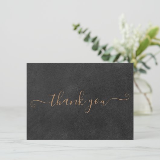 Minimalistisches Rustikales Chalkboard-Gold-Script Dankeskarte (Stehend Vorderseite)
