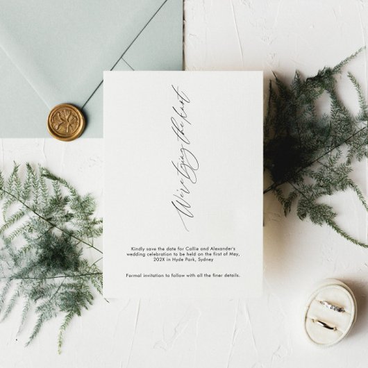 Minimalistisches Save the Date mit Kalligrafie und Einladung