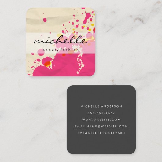 Minimalistisches Schlichtes Weiß mit expressiver K Quadratische Visitenkarte (Vorne/Hinten)