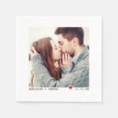 Minimalistisches Schwarz-Schriftzeichen, Rotes Her Serviette (Vorderseite)