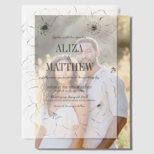 Minimalistisches Schwarz-Weiß-Blütenüberlagern Pergament Einladungen