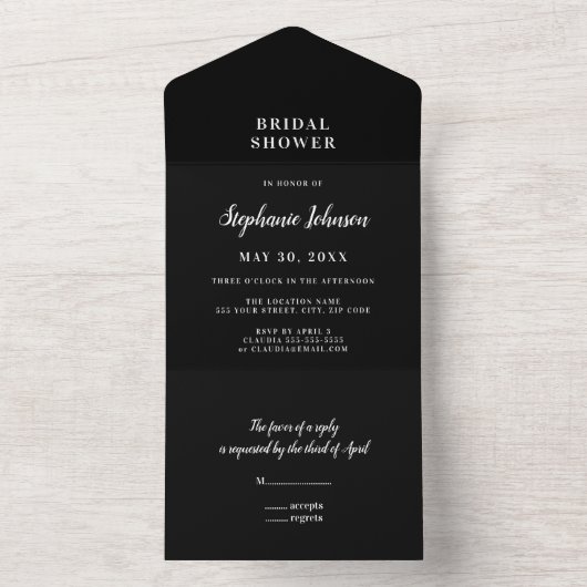 Minimalistisches Schwarz-Weiß-Brautparty All In One Einladung (Innen Boden)