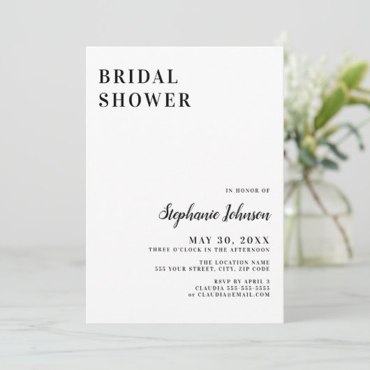 Minimalistisches Schwarz-Weiß-Brautparty Einladung (Stehend Vorderseite)