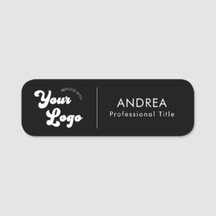 Minimalistisches Schwarz-Weiß-Button-Logo Namensschild