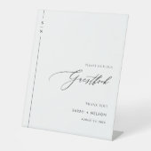 Minimalistisches Schwarz-Weiß-Gästebuch Sockelschild (Vorderseite)