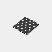 Minimalistisches Schwarz-Weiß-Herzmuster Post-it Klebezettel (angewinkelt)