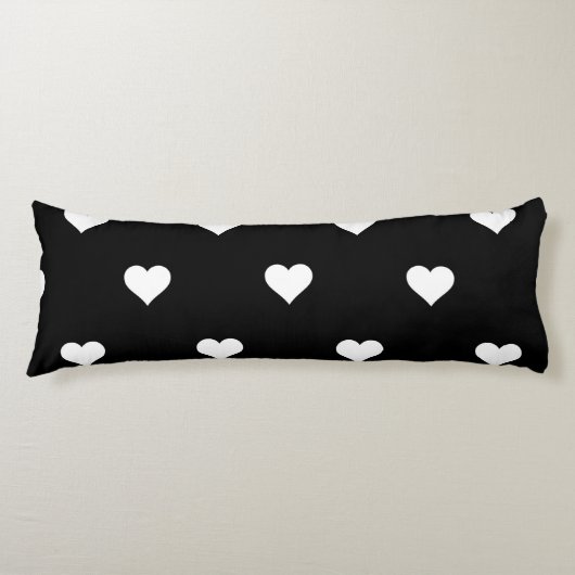 Minimalistisches Schwarz-Weiß-Herzmuster Seitenschläferkissen (Vorderseite)