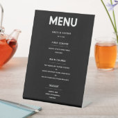 Minimalistisches Schwarz-Weiß-Hochzeitsmenü Sockelschild (In Situ)