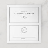 Minimalistisches Schwarz-Weiß-Leaf Moderne Hochzei Platzkarte (Außenseite Aufgefaltet)