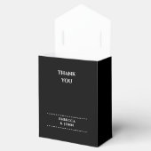 Minimalistisches Schwarz-Weiß-Sonderdatum Geschenkschachtel (Geöffnet)