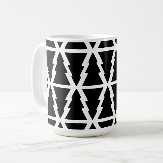 Minimalistisches Schwarz & Weiß Weihnachtsbaummust Kaffeetasse (Vorderseite Links)