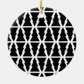 Minimalistisches Schwarz & Weiß Weihnachtsbaummust Keramik Ornament (Hinten)