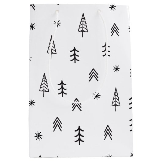 Minimalistisches Schwarz-Weiß-Winterwaldmuster Mittlere Geschenktüte (Vorderseite)