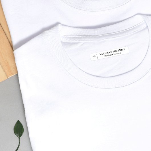 Minimalistisches Schwarz-weißes Kleidungsgrößensch Etiketten