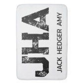 MINIMALISTISCHES SCHWARZES DREIBUCHSTABEN-MONOGRAM BADEMATTE (Vorderseite Vertikal)