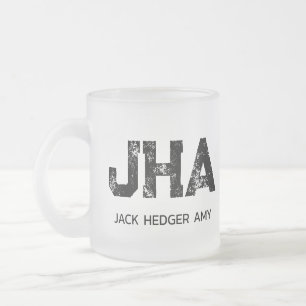MINIMALISTISCHES SCHWARZES DREIBUCHSTABEN-MONOGRAM MATTGLASTASSE
