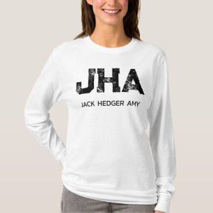 MINIMALISTISCHES SCHWARZES DREIBUCHSTABEN-MONOGRAM T-Shirt
