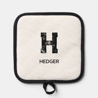 MINIMALISTISCHES SCHWARZES EIN-BUCHSTABEN-MONOGRAM TOPFLAPPEN